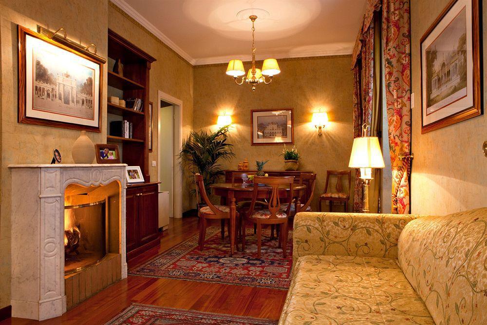 Atahotel De Angeli Hotel 4*