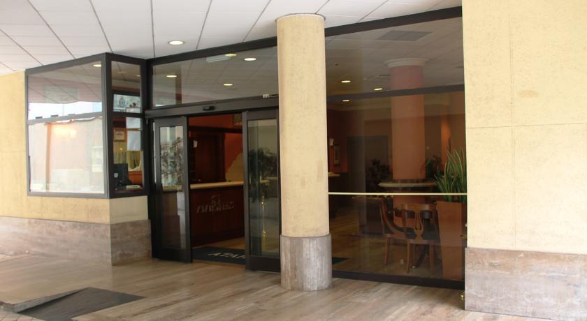 Atahotel De Angeli